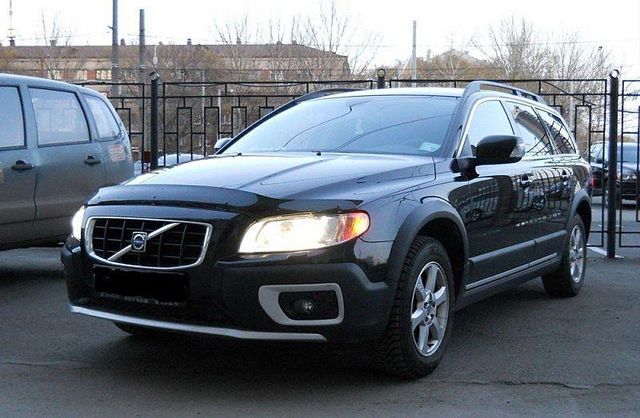 Дефлектор SIM для капота Volvo XC70 II 2007-2016. Артикул SVOLVS800612