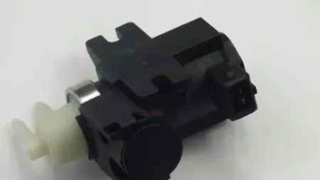 Датчик преобразования давления (Quattro Freni). Артикул qf96a00106