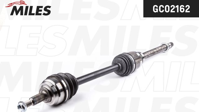 Полуось (привод в сборе, приводной вал) Miles передняя правая для Dacia Duster I 2010-2018. Артикул GC02162