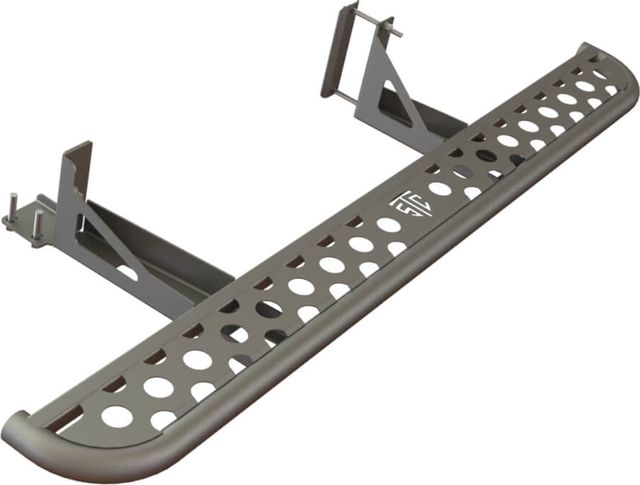 Силовые пороги STC для Nissan Patrol Y61 1997-2004 цельная ступень. Артикул STC-NSA/97-S-C1