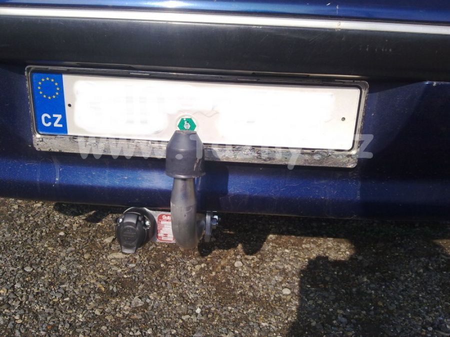 Фаркоп Galia оцинкованный для Peugeot 406 седан 1995-2004. Артикул P027A