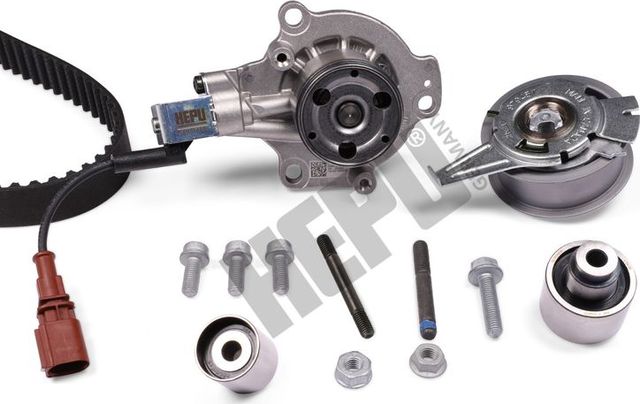 Помпа (водяной насос) с комплектом ремня ГРМ Hepu. Артикул PK06692