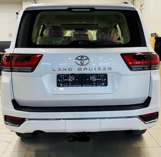 Фаркоп Baltex для Toyota Land Cruiser 300 2021-2026. Фланцевое крепление. Артикул 249470