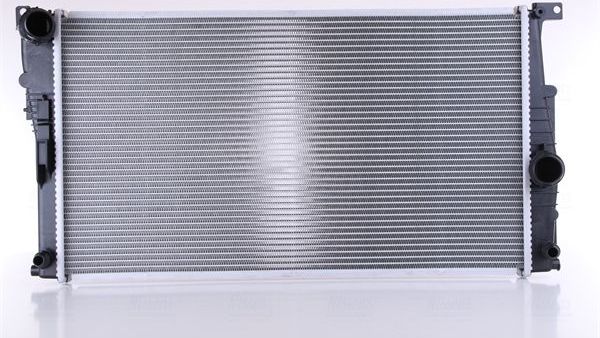 Радиатор охлаждения двигателя Nissens для BMW 3 VI (F3x) 2011-2019. Артикул 60817