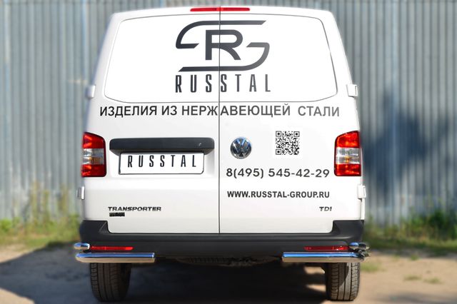 Защита RusStal заднего бампера d63 (секции) d42 (уголки) для Volkswagen Transporter T5 2009-2015. Артикул VTKZ-001403