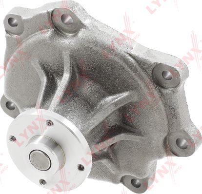 Помпа (водяной насос) LYNXauto для Nissan Patrol Y61 1997-2026. Артикул CW-0368