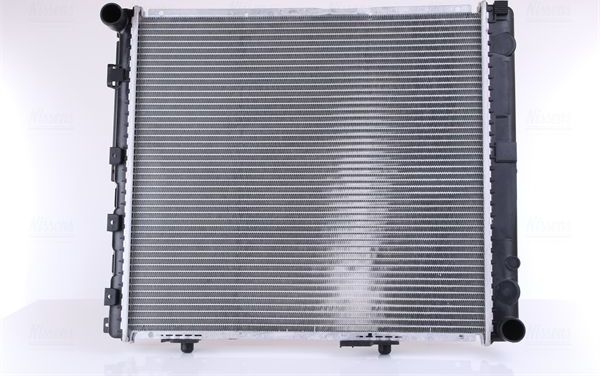 Радиатор охлаждения двигателя Nissens для Mercedes-Benz E-Класс I (W124) 1993-1995. Артикул 62693A