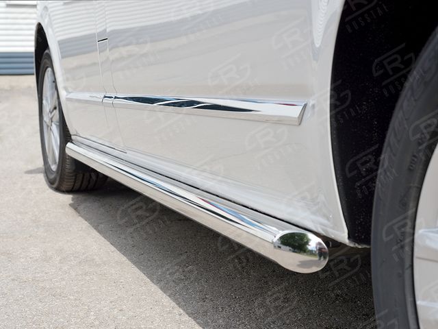 Защита порогов RusStal труба d63 левый (вариант 1) для Volkswagen Transporter T6 (длинная база) 2015-2026. Артикул VTCT-0023331