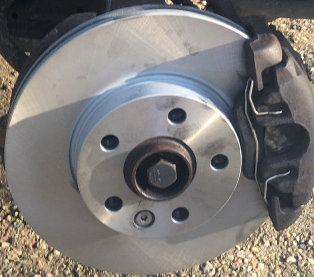 Тормозной диск Remsa передний для Ford Galaxy I 1995-2006. Артикул 6496.10