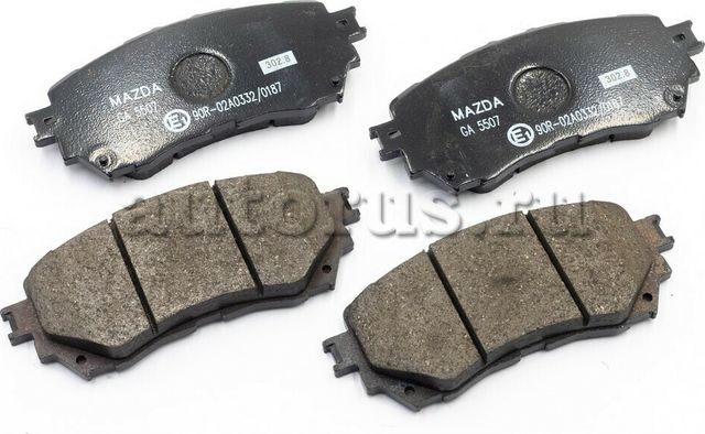 Тормозные колодки Mazda. Артикул GHY13328Z9C