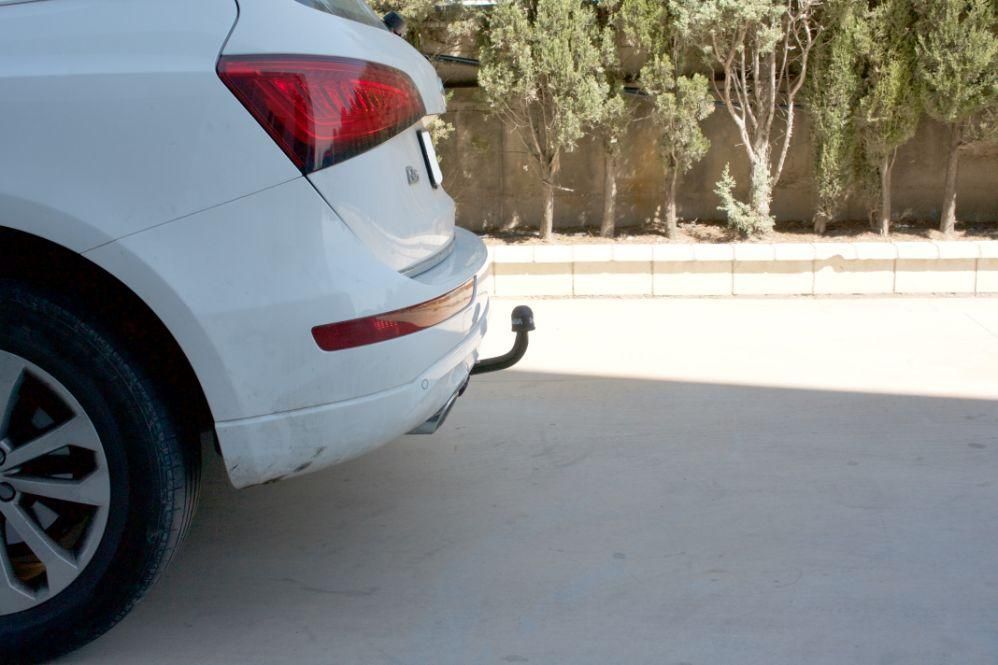 Фаркоп Aragon для Audi Q5 I (искл. S-Line) 2008-2017. Артикул E0409AA