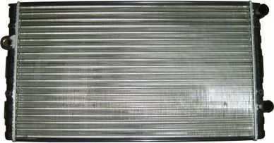 Радиатор охлаждения двигателя OSSCA. Артикул 02318