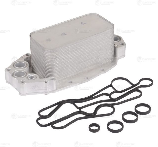 Радиатор масляный (маслоохладитель) для двигателя Luzar для Jaguar XF II 2015-2026. Артикул LOc 1009