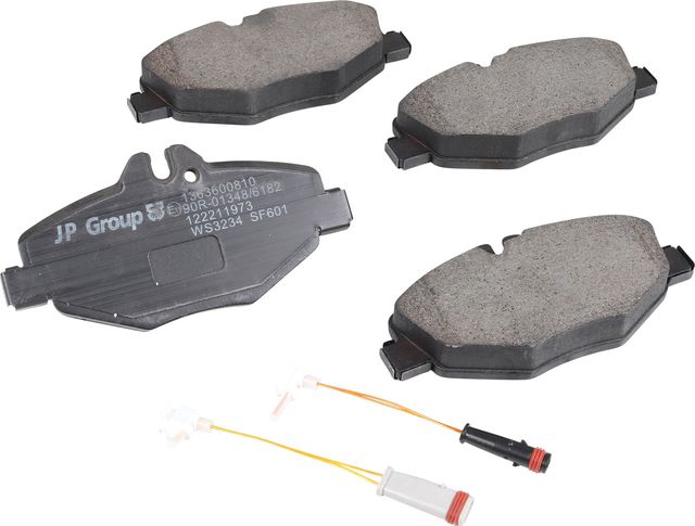 Тормозные колодки JP Group. Артикул 1363600810