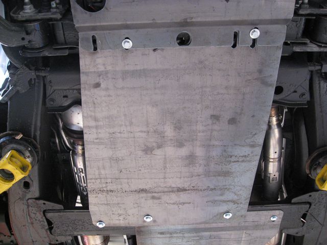 Защита алюминиевая Alfeco для кпп Nissan Patrol Y62 2010-2026. Артикул ALF.15.33al