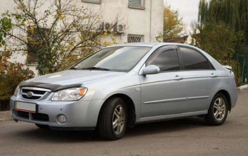 Дефлектор SIM для капота Kia Spectra 2006-2011. Артикул SKISPE0512