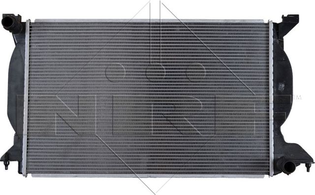 Радиатор охлаждения двигателя NRF (алюминий) для Audi A4 II (B6) 2000-2004. Артикул 50540