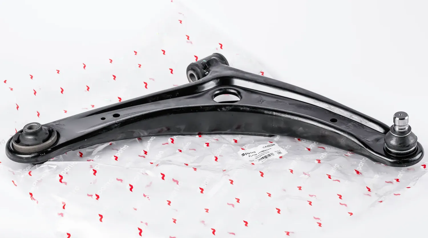 Рычаг подвески | перед прав | (Partra). Артикул CA5028R