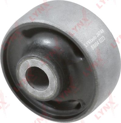 Сайлентблок переднего рычага подвески LYNXauto. Артикул B8494