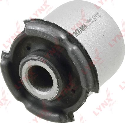 Сайлентблок переднего рычага подвески LYNXauto. Артикул C8383
