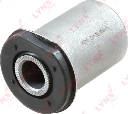 Сайлентблок переднего рычага подвески LYNXauto. Артикул B8442