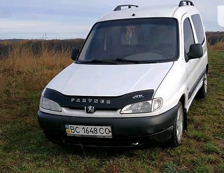 Дефлектор VT52 для капота Peugeot Partner I (Origin) 1996-2002. Артикул PG09VT