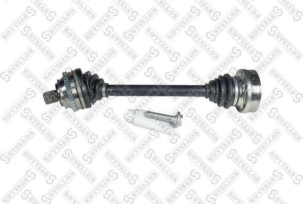 Полуось (привод в сборе, приводной вал) Stellox. Артикул 158 1572-SX