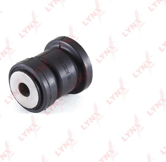 Сайлентблок переднего рычага подвески LYNXauto. Артикул C8238