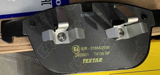 Тормозные колодки Textar Q+. Артикул 2439901