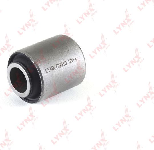 Сайлентблок переднего рычага подвески LYNXauto. Артикул C9010