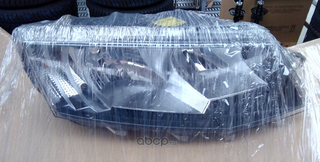 Фара передняя основная VAG. Артикул 5E1941018