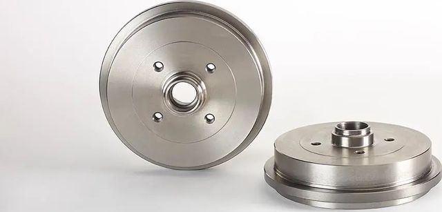 Тормозной барабан Brembo задний для Skoda Felicia I 1994-2002. Артикул 14.5826.10