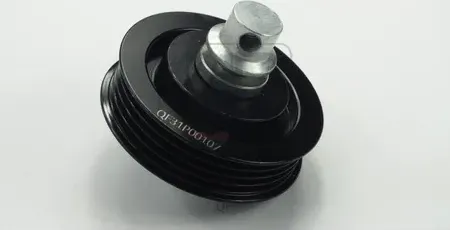 Ролик натяжителя приводного ремня (Quattro Freni). Артикул qf31p00107