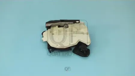 ЗАМОК ДВЕРИ передней R (Quattro Freni). Артикул QF10J00082