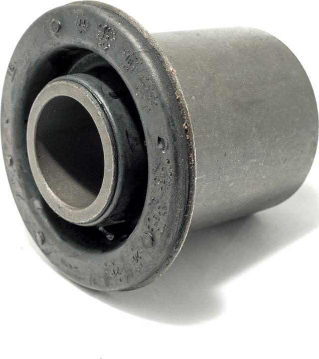 Сайлентблок переднего рычага подвески Cworks. Артикул F280R0039