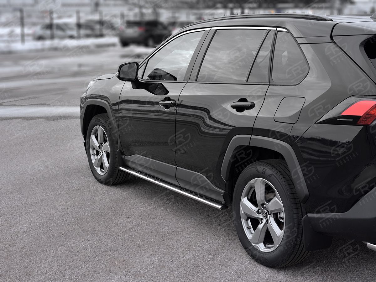 Защита порогов RusStal труба 75х42 овал с проступью для Toyota RAV4 V 2019-2026. Артикул TR4O-003364