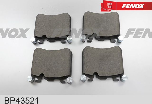 Тормозные колодки Fenox передние для BMW X5 II (E70) 2009-2013. Артикул BP43521