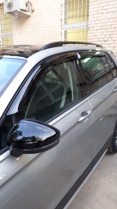 Дефлекторы Cobra Tuning для окон Volkswagen Tiguan II 2017-2026. Артикул V25316