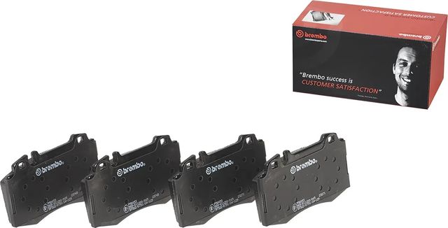 Тормозные колодки Brembo передние для Mercedes-Benz E-Класс III (W211, S211) 2002-2009. Артикул P 50 053
