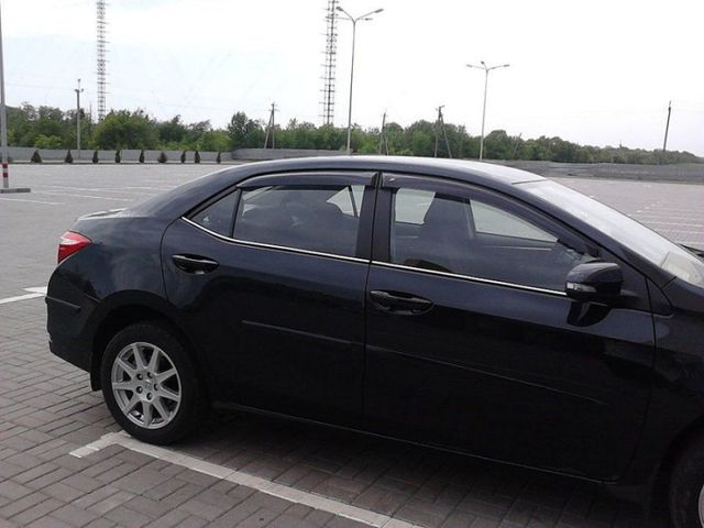 Дефлекторы Cobra Tuning для окон Toyota Corolla E180/E170 седан 2013-2019. Артикул T27313