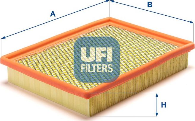 Воздушный фильтр UFI. Артикул 30.096.00