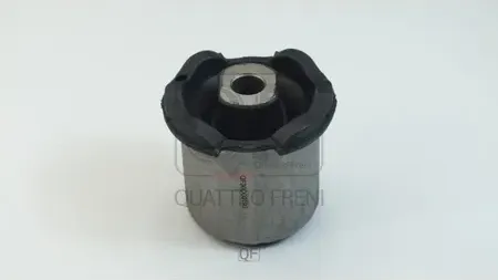 САЙЛЕНТБЛОК ПОДВЕСКИ FR (Quattro Freni). Артикул QF30D00193