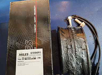 Тормозные колодки Miles (Semi-Metallic). Артикул E100091
