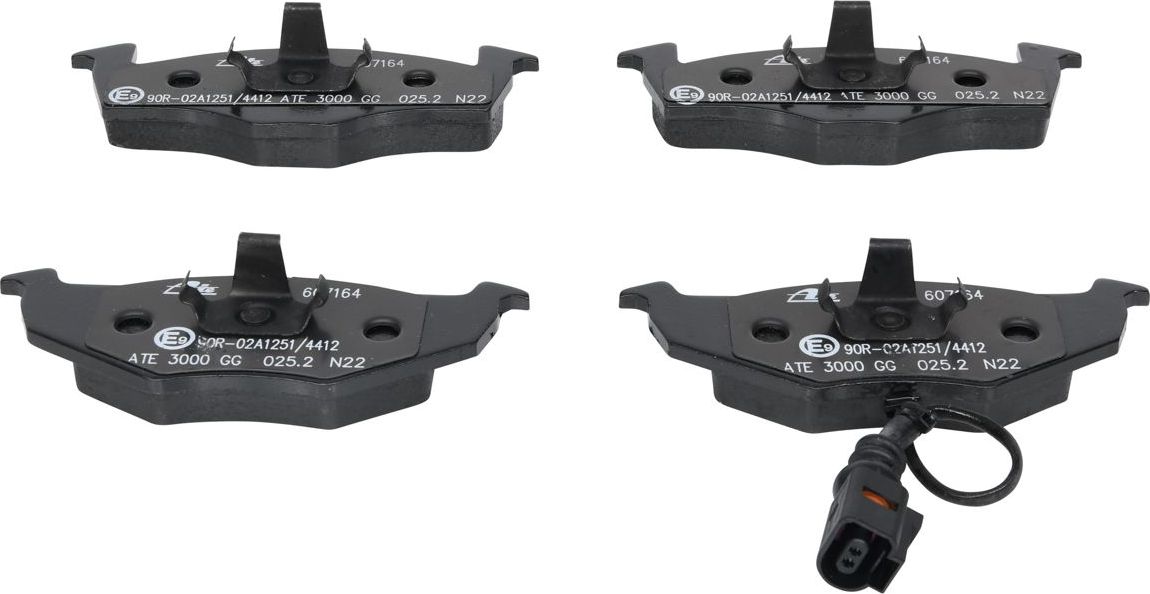 Тормозные колодки ATE. Артикул 13.0460-7164.2