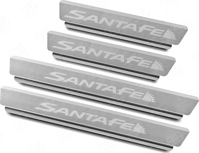 Накладки RusStal на пороги (лист нерж. шлифованный с надписью) для Hyundai Santa Fe IV рестайлинг 2021-2026. Артикул HYSFE21-03