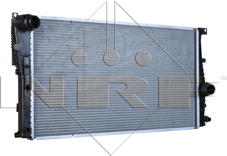 Радиатор охлаждения двигателя NRF для BMW 2 F22 2013-2026. Артикул 58413