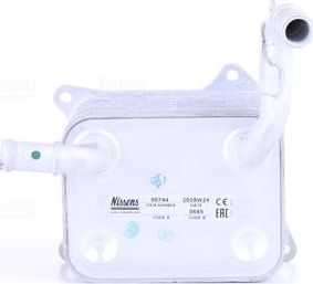 Радиатор масляный (маслоохладитель) для двигателя Nissens (алюминий). Артикул 90744