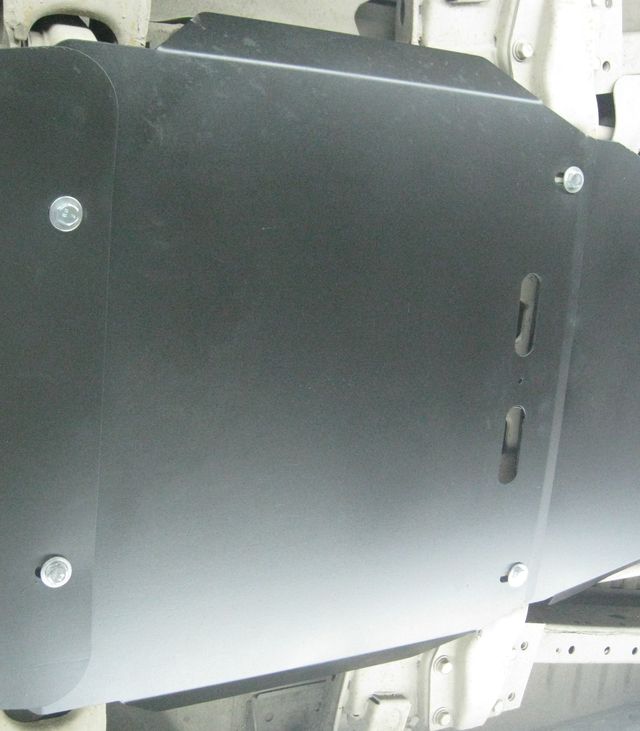 Защита алюминиевая Alfeco для КПП Mitsubishi Pajero Sport I 2000-2004. Артикул ALF.14.37 AL4