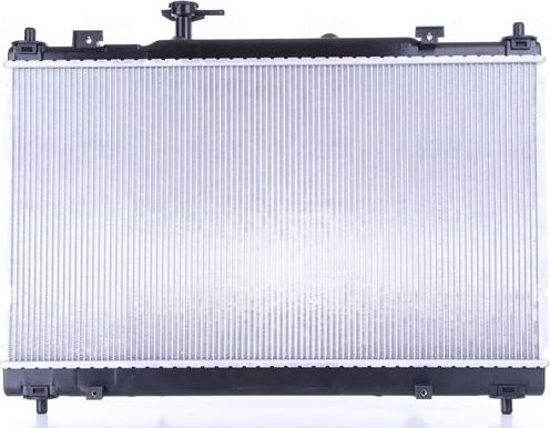 Радиатор охлаждения двигателя Nissens. Артикул 606736