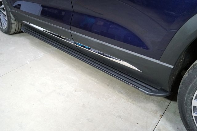 Пороги алюминиевые ТСС Slim Line Black 1920 мм для Jetour X90 Plus 2WD 2023-2026. Артикул JETX90PL23-05B